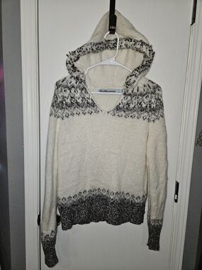 Mudd Cream and Gray Hooded  Sweater